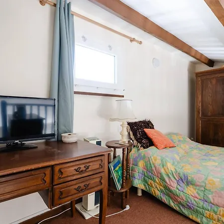 T2 Avec Mezzanine, Wi-fi, Climatisation, Animaux Admis, Parking, Pour 4 Personnes - Fr-1-409a-34 *